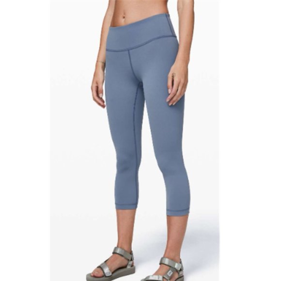 lululemon athletica Pants - NWOT Lululemon Wunder Under Crop *Mid-Rise Full-On Luxtreme 21"